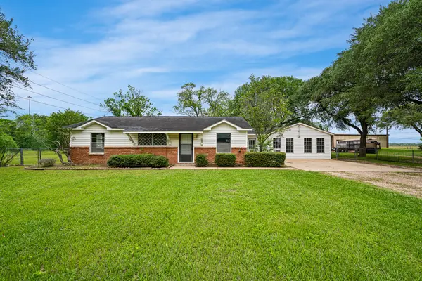 6324 Homestead Road, Rosenberg, TX 77471
