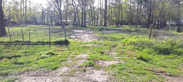 20006 Red Oaks South, New Caney, TX 77357