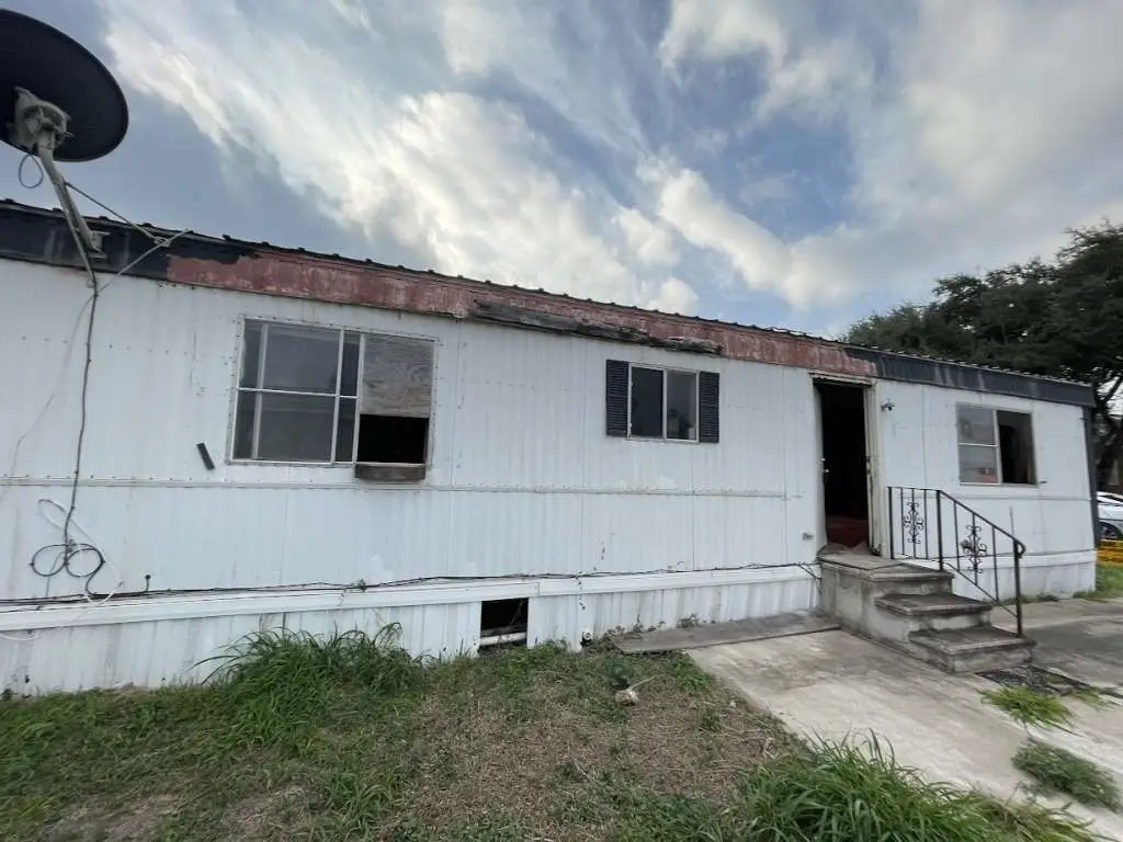 84 Lampshire Avenue, Palmview, TX 78572 - #1