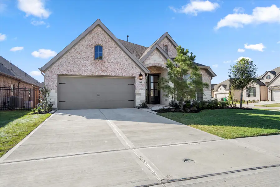 7845 Charter Hill Drive, Magnolia, TX 77354 - Image #2