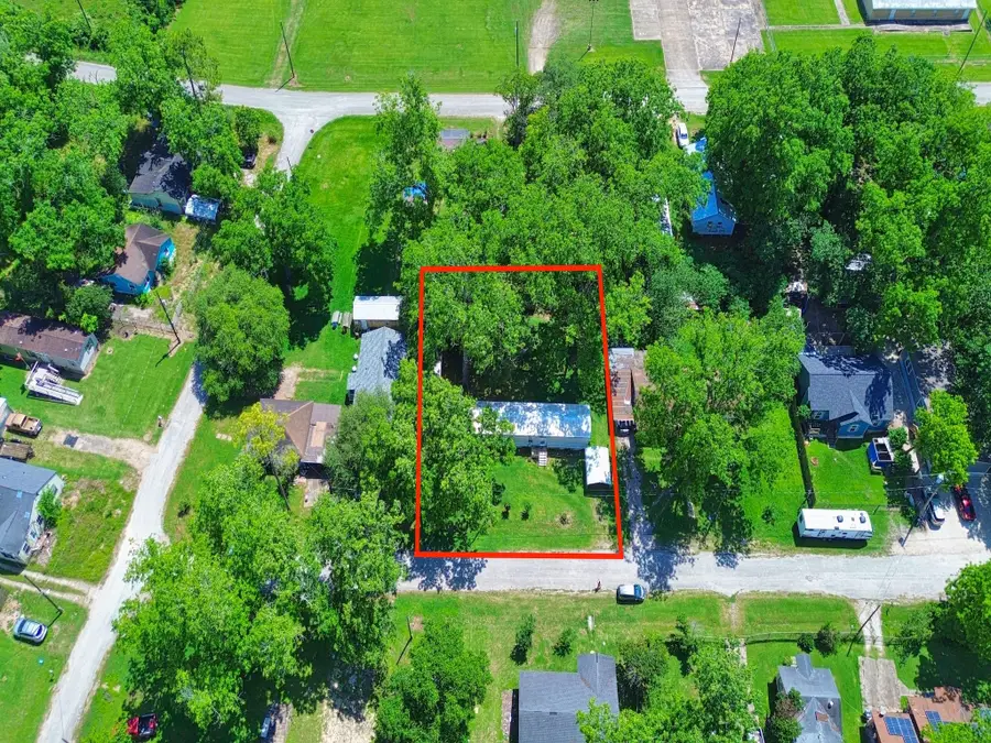 210 Floyd St Street, Boling, TX 77420 - Image #3