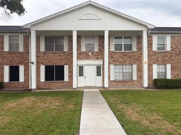 7217 Beechnut Street, Houston, TX 77074