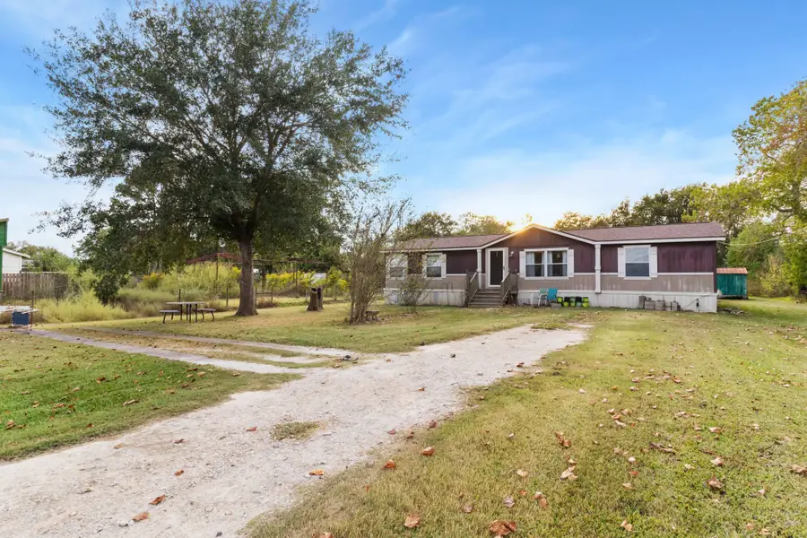 445 County Road 6021, Dayton, TX 77535 - Image #3