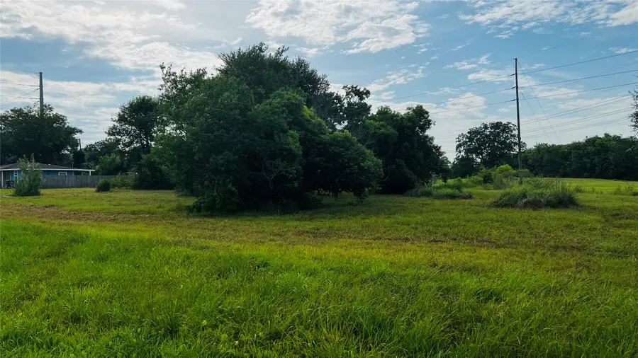 0 Muriel St Lot 2, La Marque, TX 77568 - Image #3