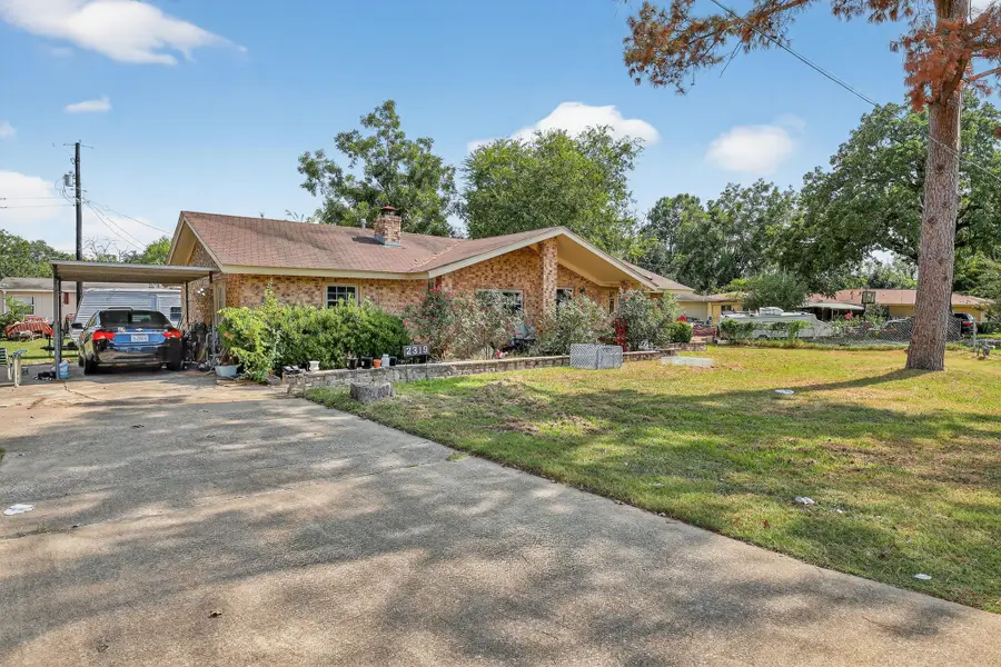2319 Woodville Road, Bryan, TX 77803 - Image #2