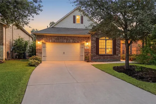 22 Jaspers Place, Spring, TX 77389