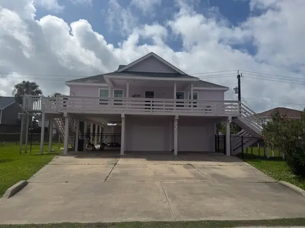 16527 Frances Drake Road, Jamaica Beach, TX 77554
