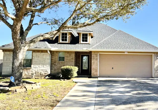 1923 Oak Top Drive, Pearland, TX 77581