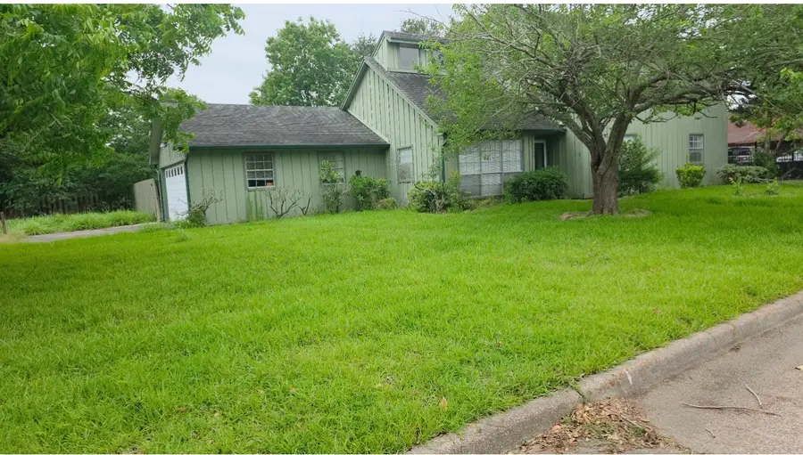 3948 Chevy Chase Lane, Port Arthur, TX 77642 - Image #2