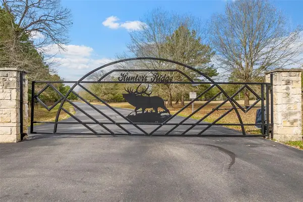 26350 Hunters Ridge Road, Hockley, TX 77447