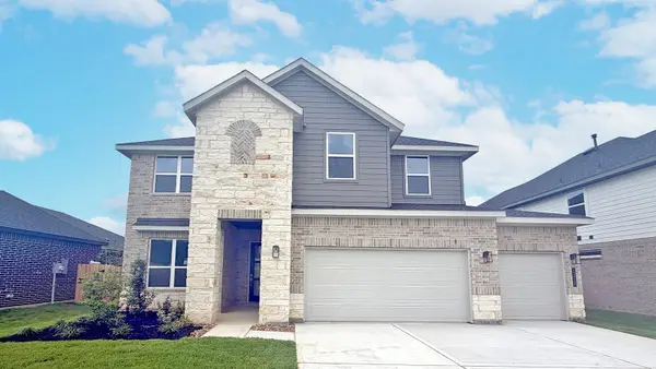 1112 Skyline Trails Avenue, Conroe, TX 77303
