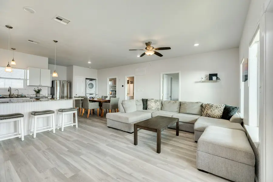 116 Howard Avenue #G, Surfside Beach, TX 77541 - Image #3