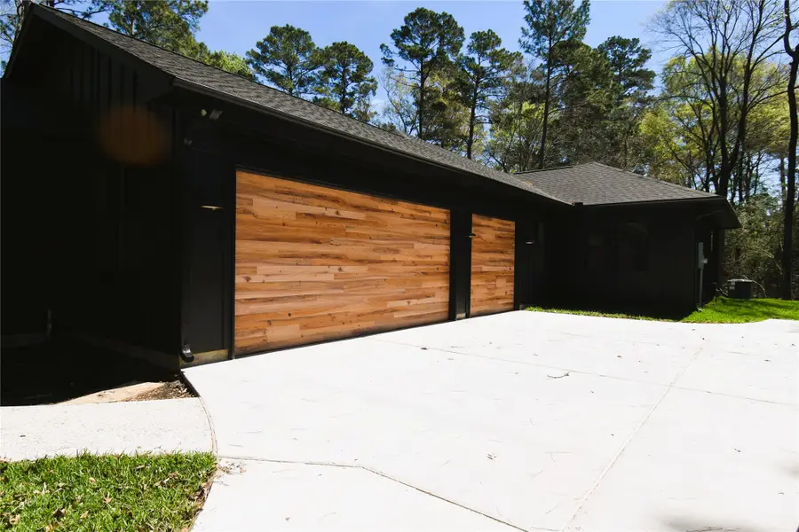 4 Lake Forest Drive, Conroe, TX 77384 - #3