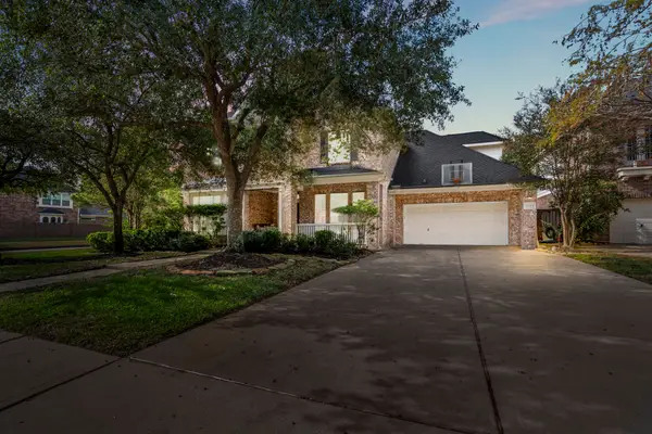 10203 Earlington Manor Drive, Spring, TX 77379