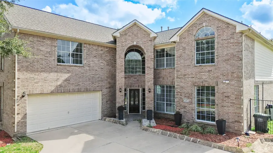 230 Walnut Cove Lane, Pearland, TX 77584 - #2