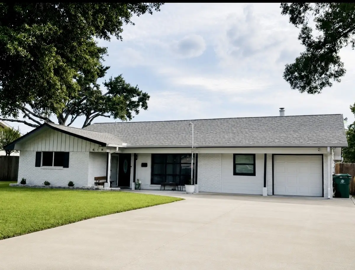 1619 Shadow Bend Drive, Houston, TX 77043 - #1
