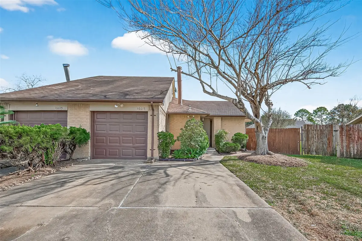 16617 Monte Carlo Court, Houston, TX 77053 - Image #1