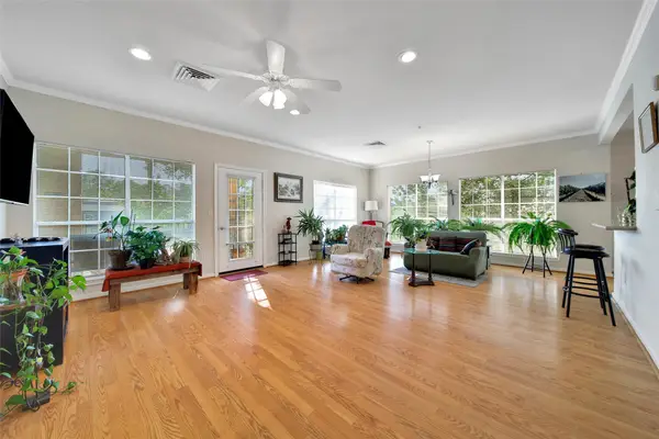 2815 Kings Crossing Drive #214, Kingwood, TX 77345
