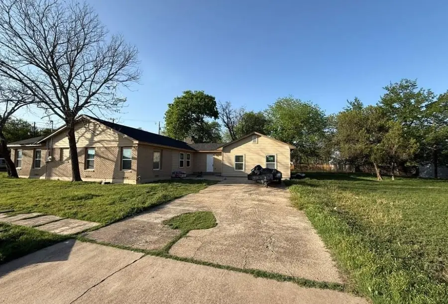1300 N 2nd Street, Killeen, TX 76541 - #3
