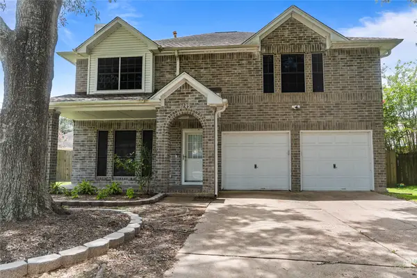 1245 Hunter Wood Drive, League City, TX 77573