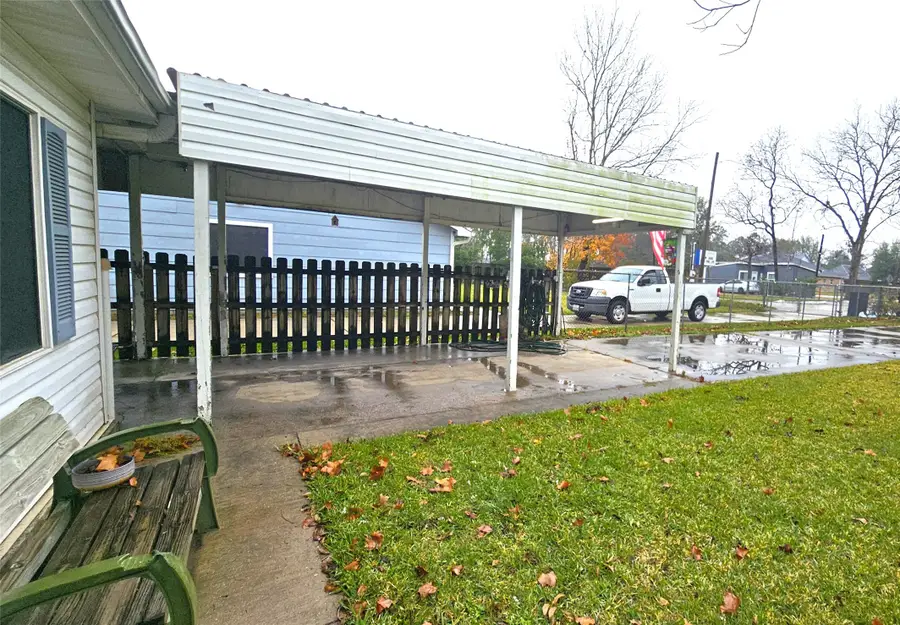 1315 E Main Street, Humble, TX 77338 - Image #3