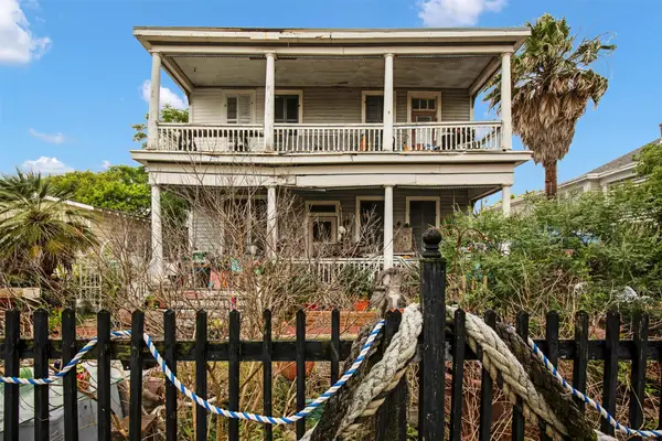 916 Sealy Street, Galveston, TX 77550