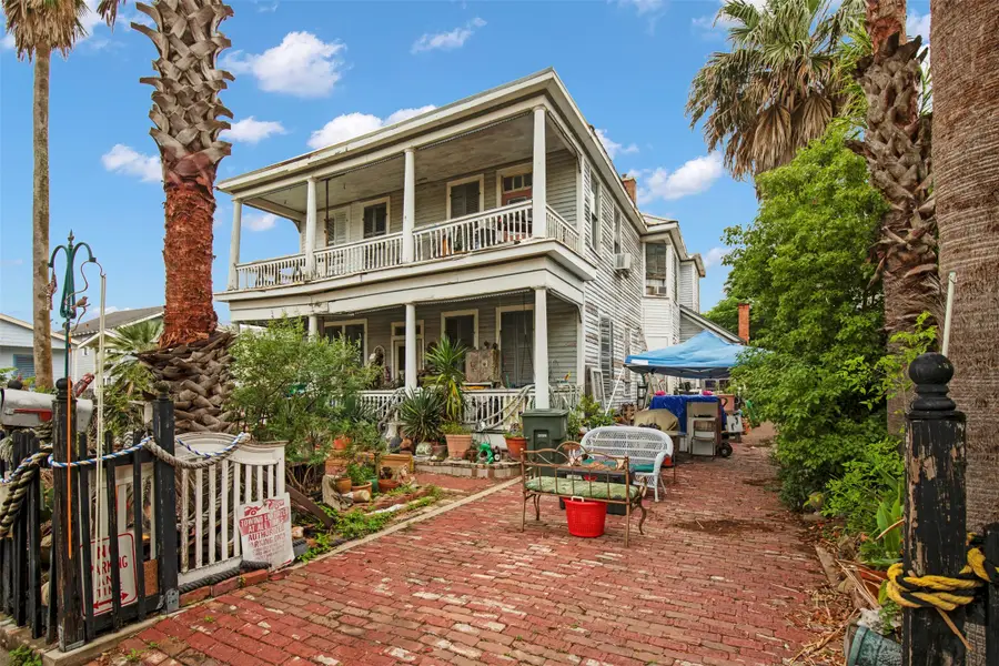916 Sealy Street, Galveston, TX 77550 - #2