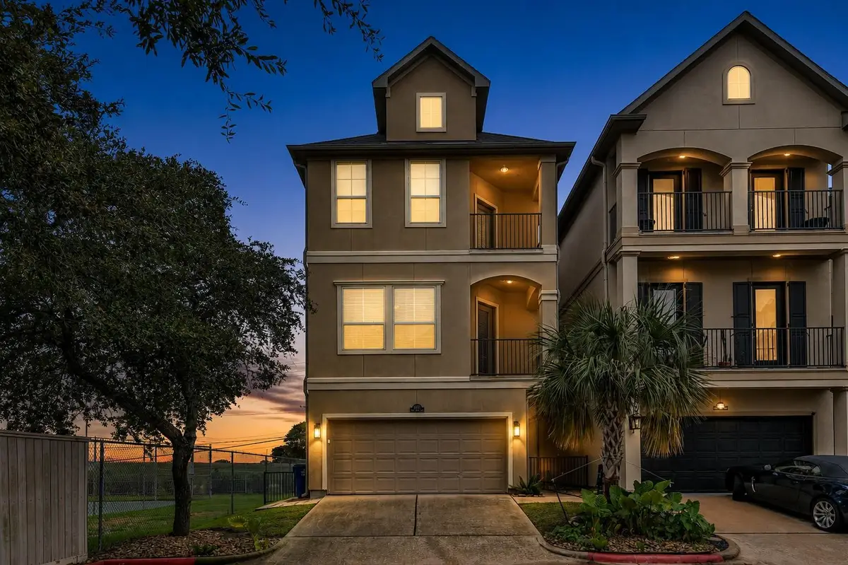18721 Egret Oaks Lane, Webster, TX 77058 - #1