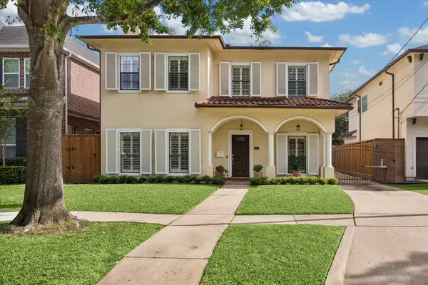 4209 Sunset Boulevard, West University Place, TX 77005