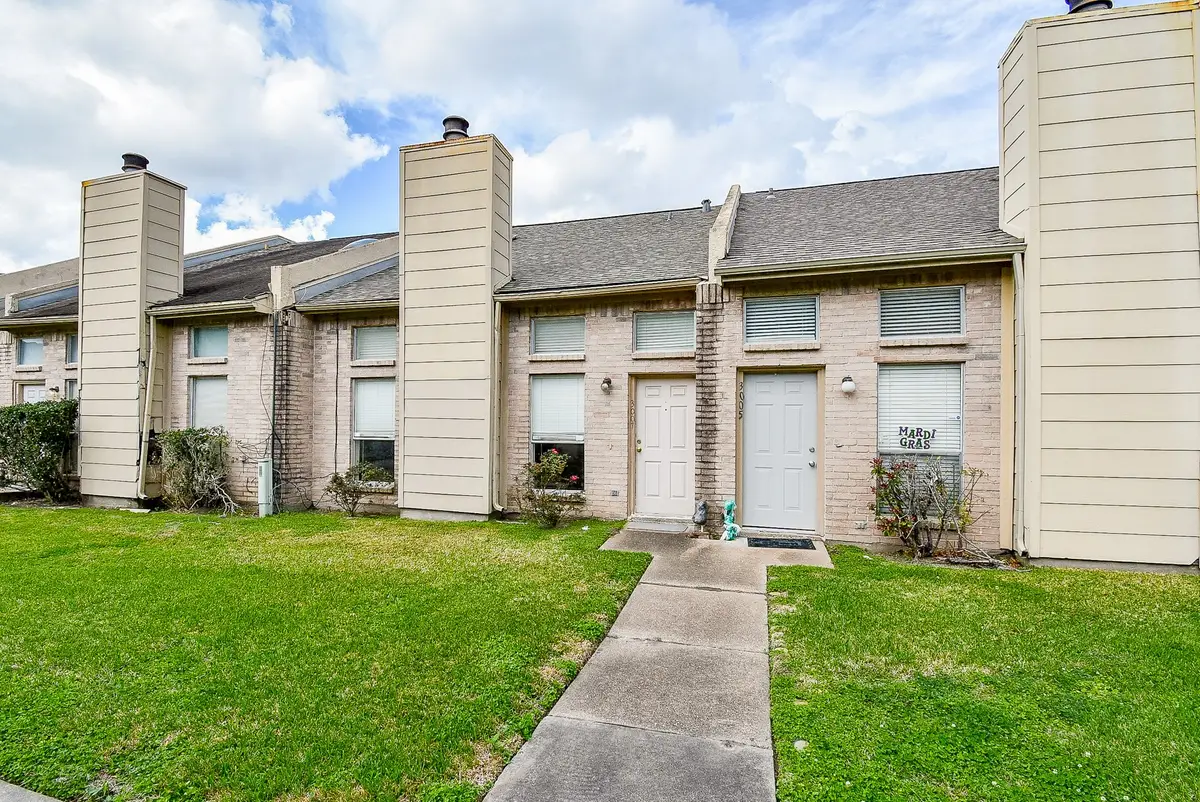 3007 Creekview Drive, Missouri City, TX 77459 - #1