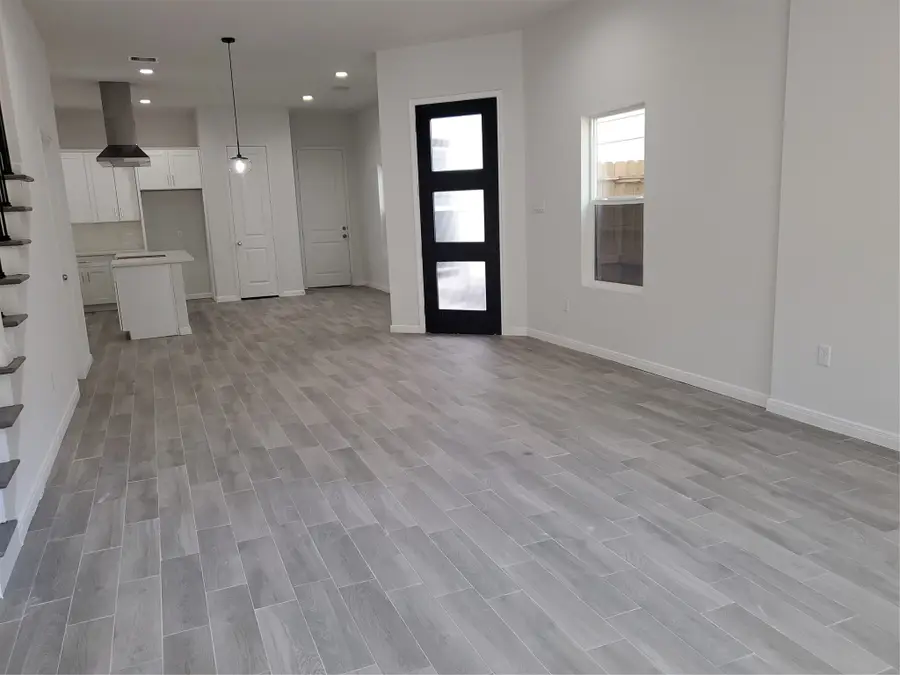 4012 Mckinley Street, Houston, TX 77051 - Image #2