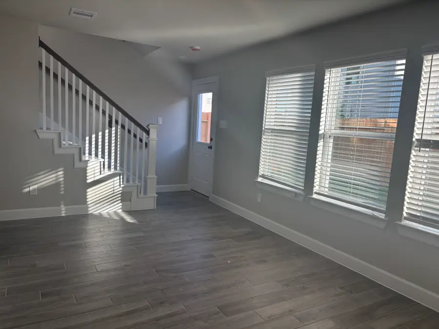 3106 La Rambla Drive, Houston, TX 77047 - Image #2