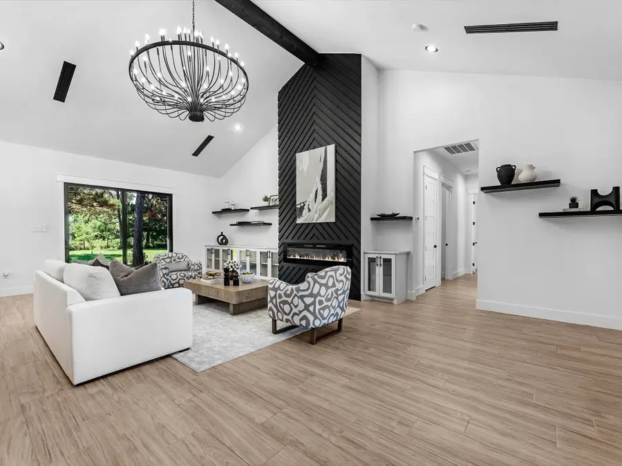 25 Private Road 6612, Dayton, TX 77535 - #3