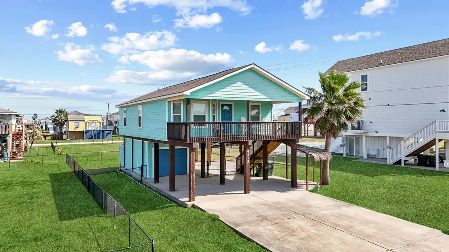 4215 Grayson Drive, Galveston, TX 77554 - Image #2