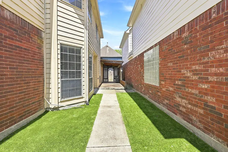 5842 Cinnamon Creek Circle, Houston, TX 77084 - #3