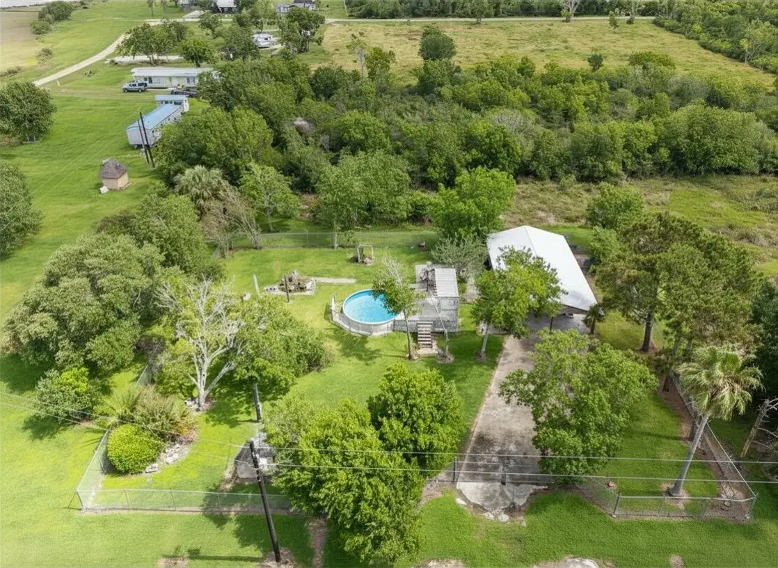 182 Smith Road, Palacios, TX 77465 - #1