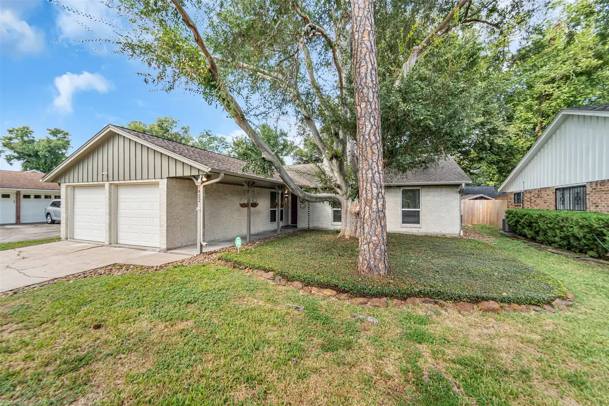 7422 Jackwood Street, Houston, TX 77074 - #1
