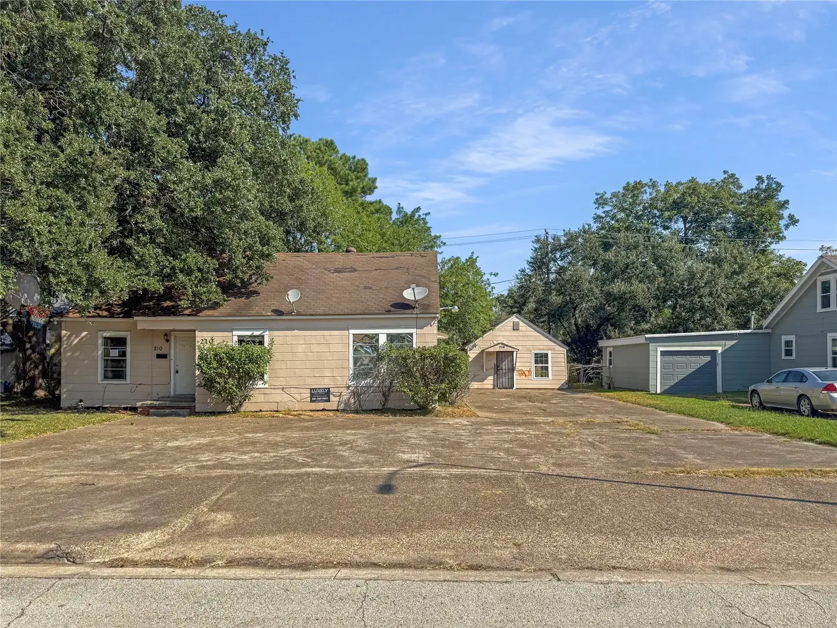 210 Park Street, Baytown, TX 77520 - Image #1