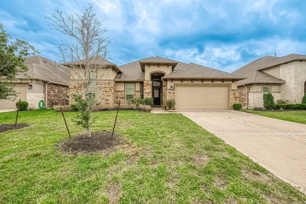 21315 Crested Valley Drive, Richmond, TX 77407