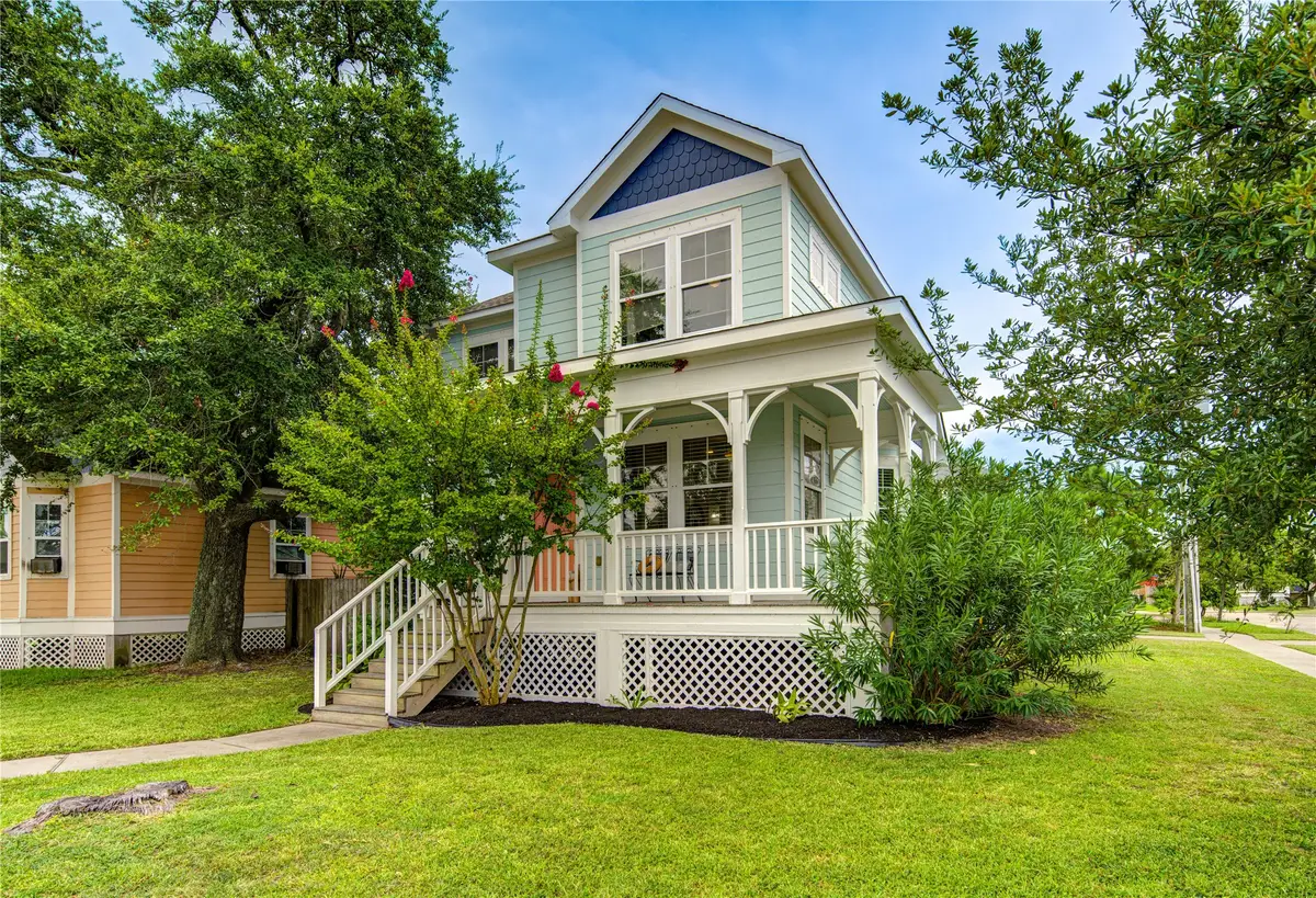 4509 N Live Oak Circle, Galveston, TX 77550 - Image #1