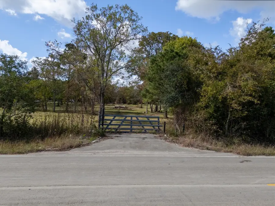 1543 Algoa Friendswood Road, Alvin, TX 77511 - #2