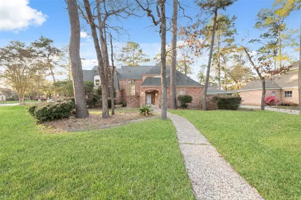 8322 Oak Moss Drive, Spring, TX 77379