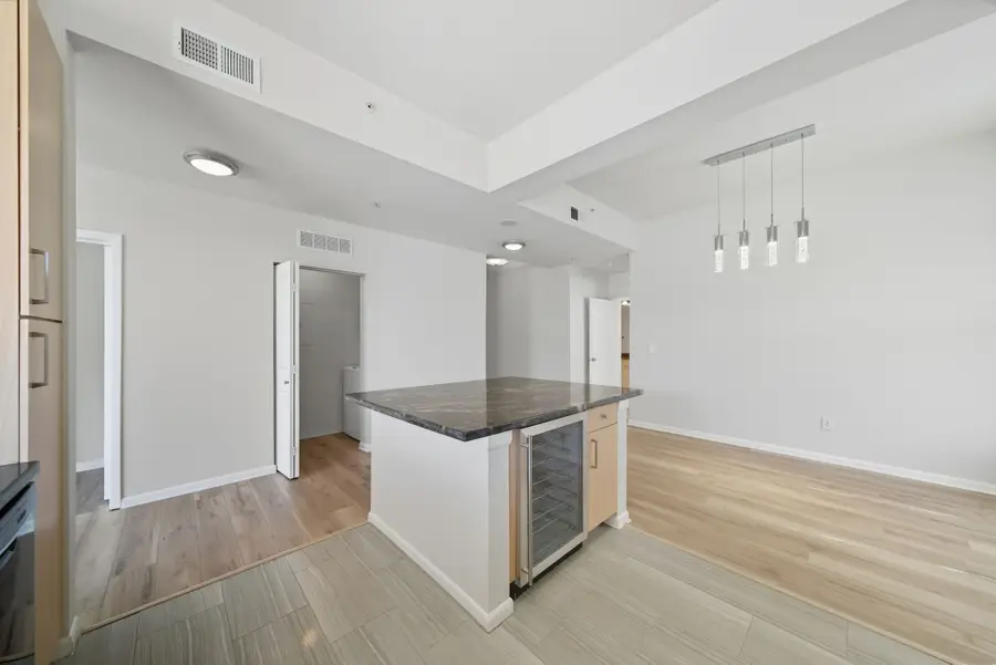 3505 Sage Road #202, Houston, TX 77056 - Image #2