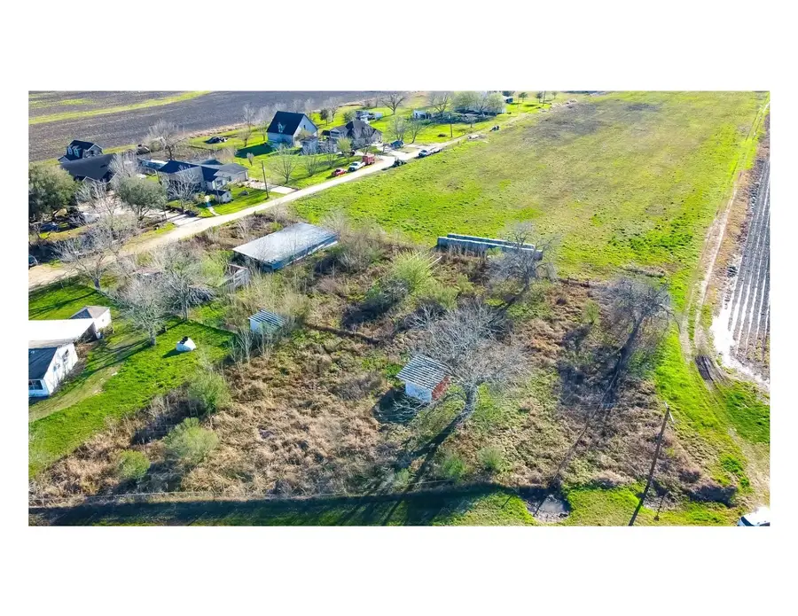 514 Darst Road, Beasley, TX 77417 - Image #3