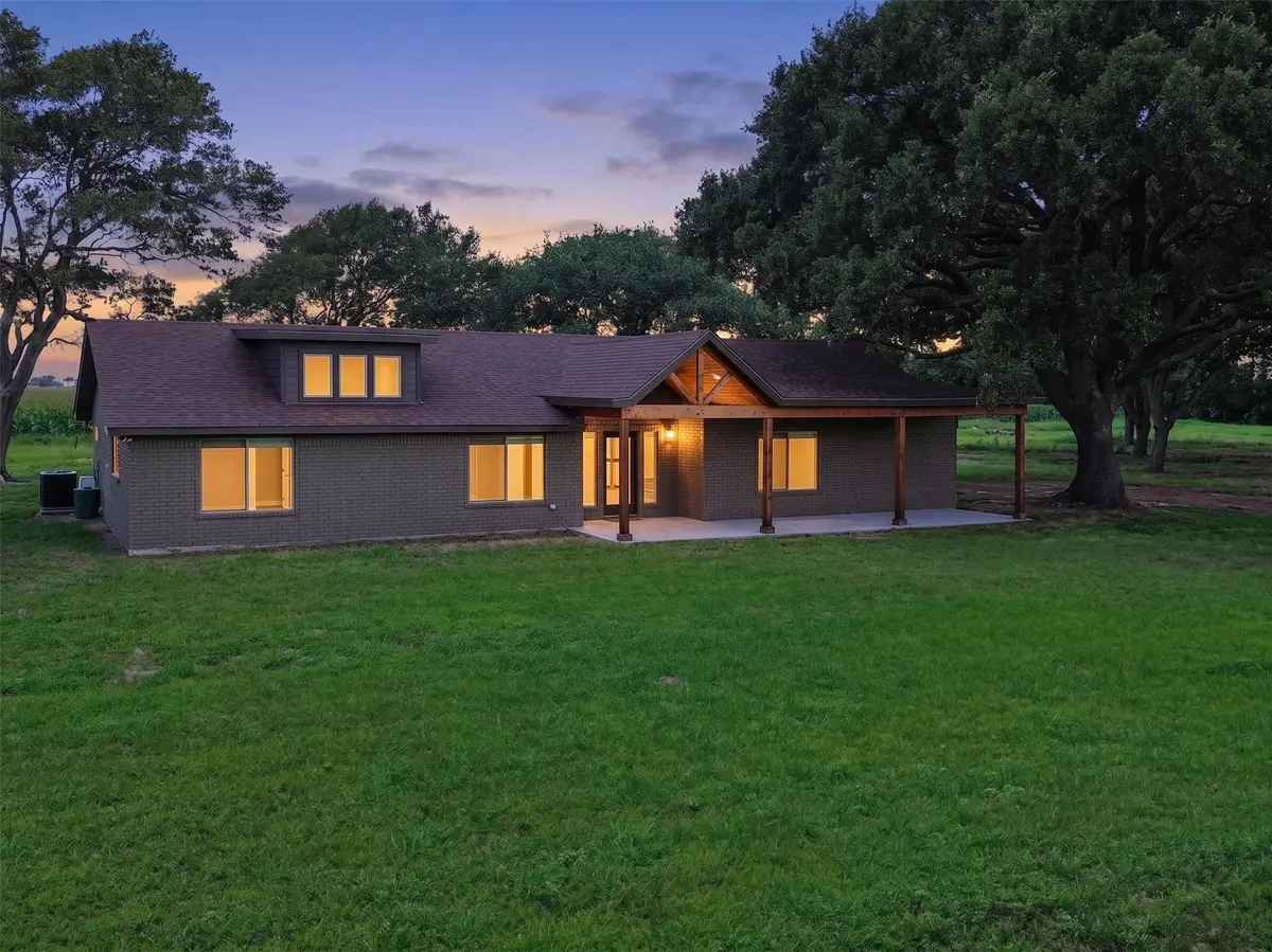 3231 County Road 458, El Campo, TX 77437 - #1