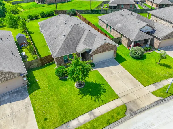 24322 S Newcastle Bay Trail, Spring, TX 77389