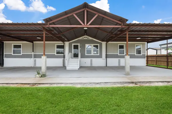 1964 Road 5723, Cleveland, TX 77327