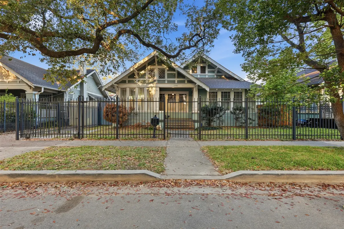 3308 Yupon Street, Houston, TX 77006 - #1