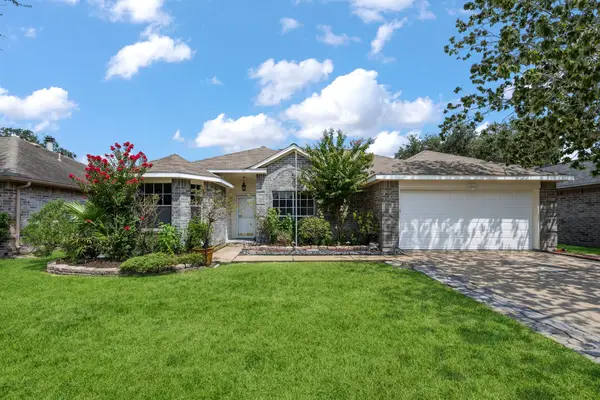 19506 Elmtree Estates Drive, Katy, TX 77449