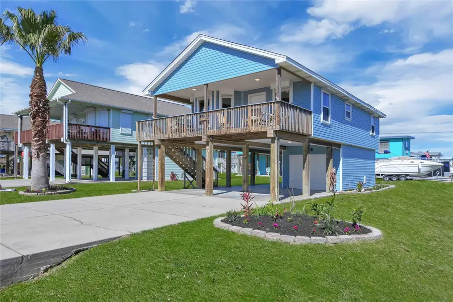 4023 Grayson Dr, Galveston, TX 77554 - Image #3